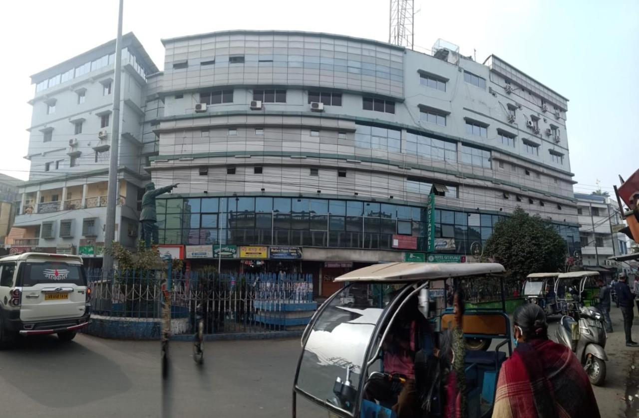 Hotel Gitanjali Māldah Exterior foto